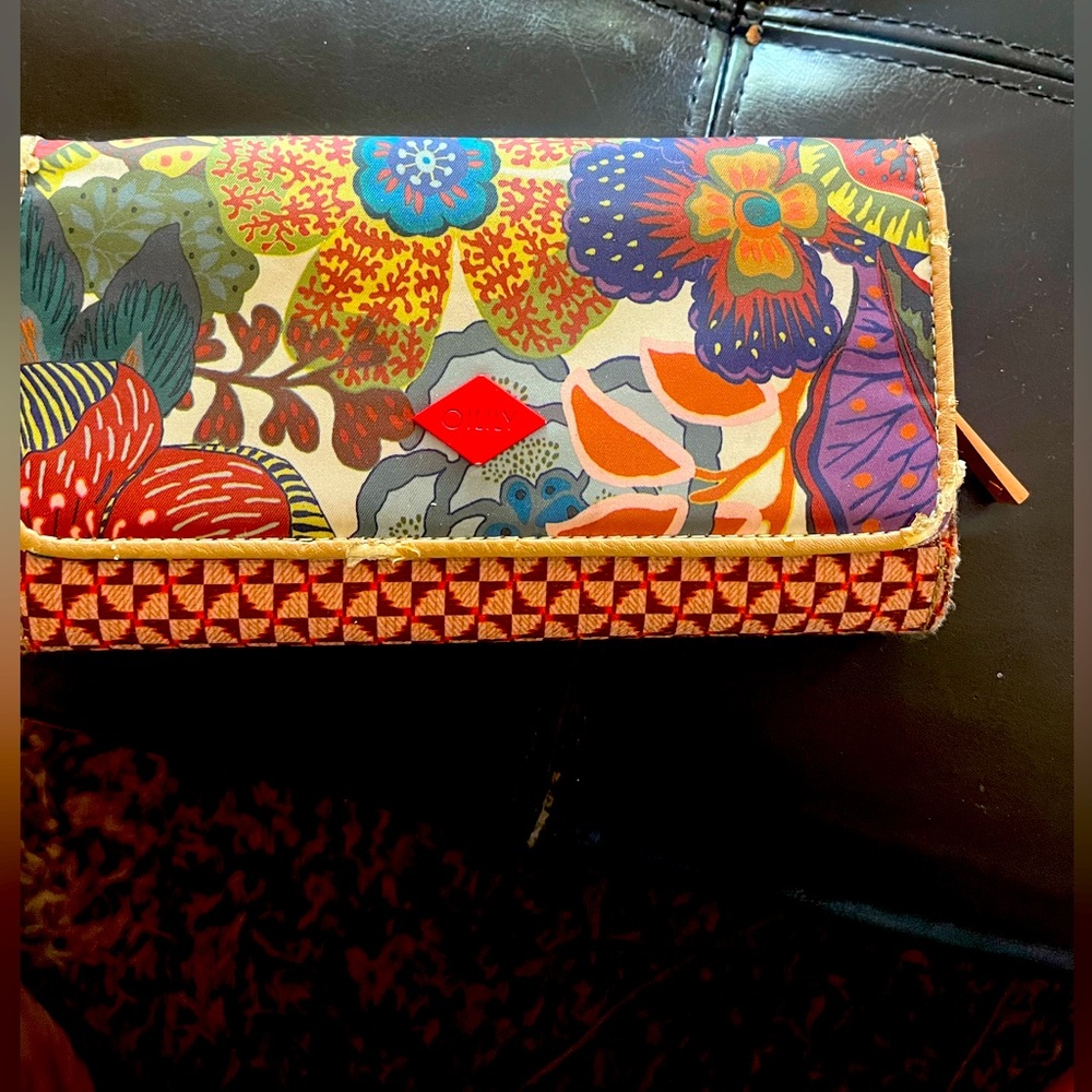 Oilily wallet